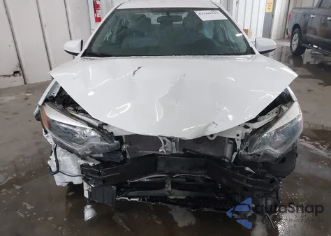 2014 Toyota Corolla Le Plus z USA, uszkodzony, nr VIN 2T1BURHE9EC196230